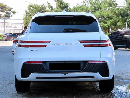 Genesis GV70 — photo 04