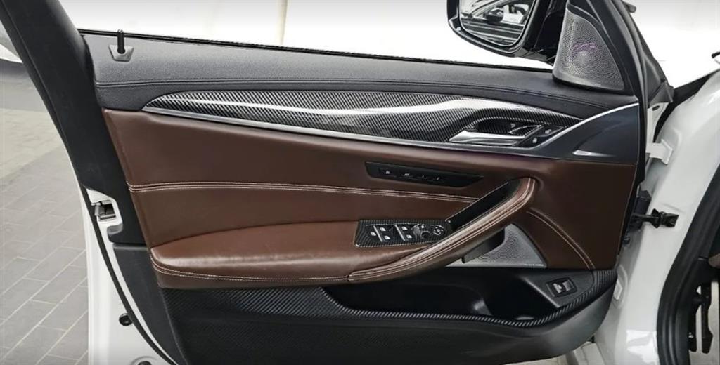 BMW 5-Series — photo 14