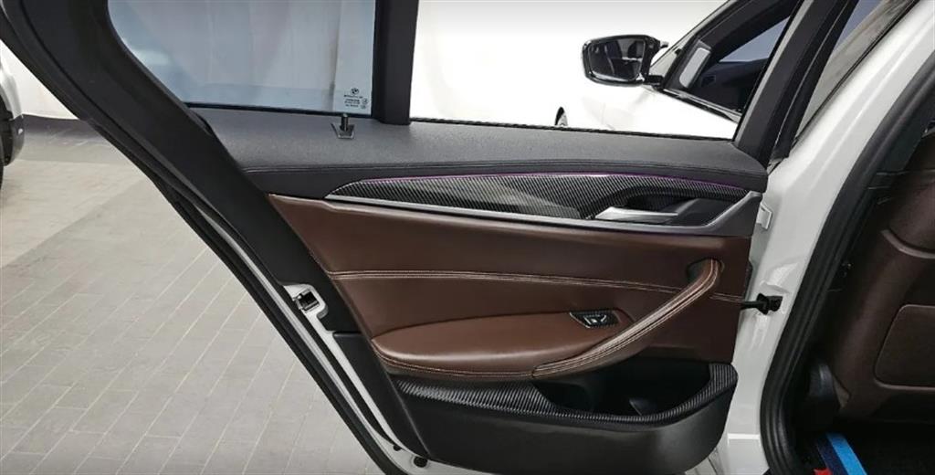 BMW 5-Series — photo 15