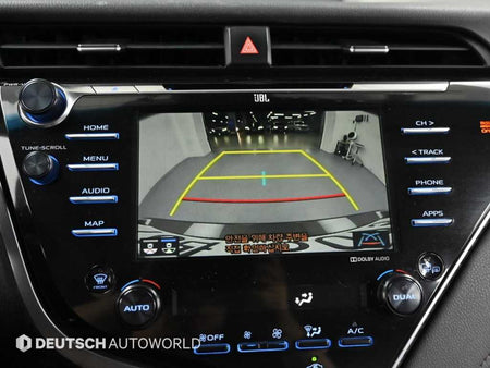 Toyota Camry — photo 15