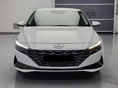 Hyundai Avante — photo 02