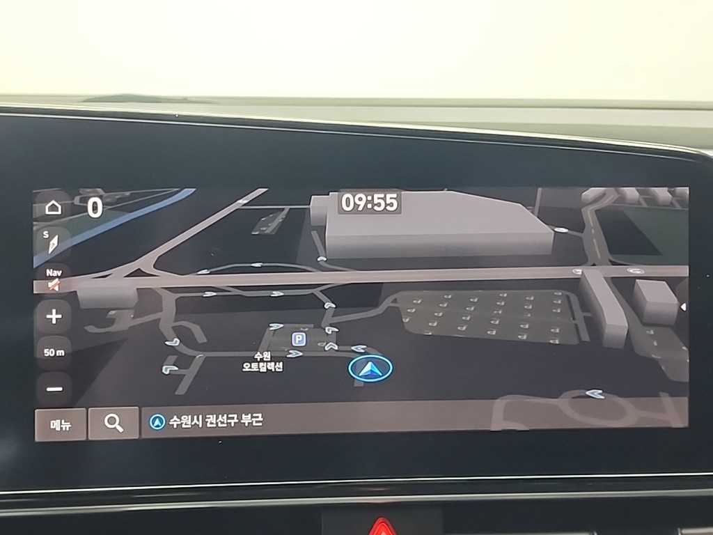 Hyundai Avante — photo 13
