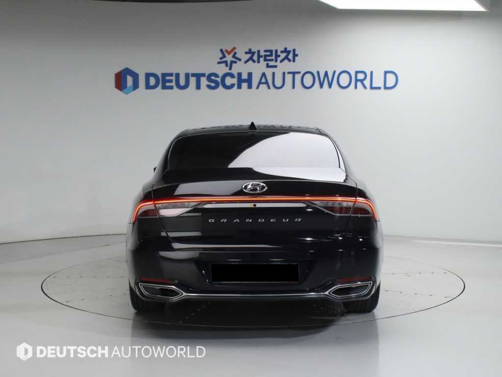 Hyundai Grandeur — photo 04