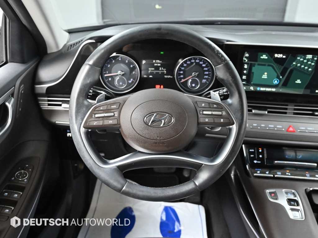 Hyundai Grandeur — photo 13