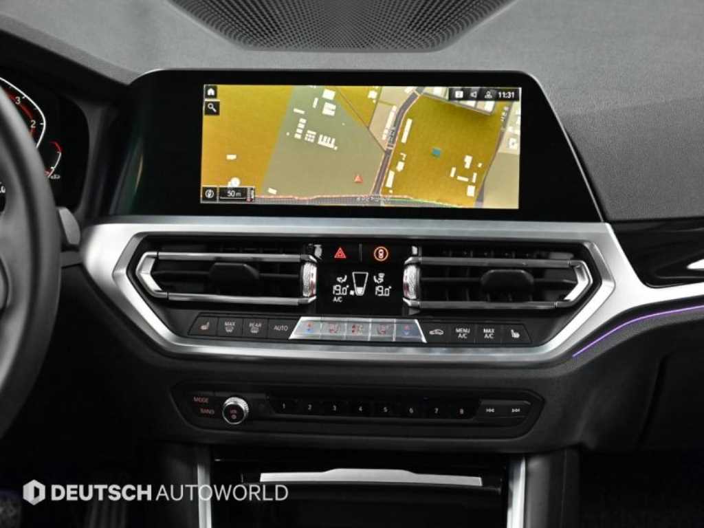 BMW 3-Series — photo 14