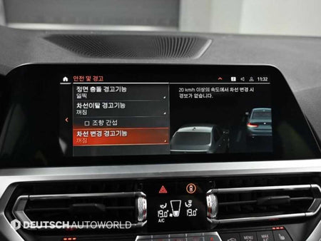 BMW 3-Series — photo 16