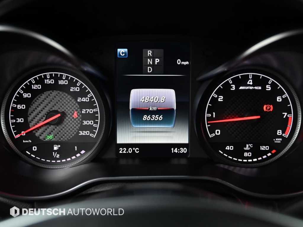 Mercedes-Benz GLC-Class — photo 08