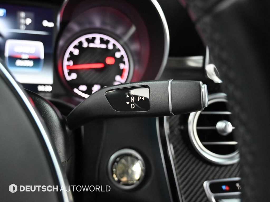Mercedes-Benz GLC-Class — photo 09