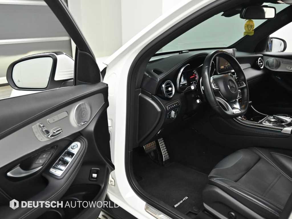 Mercedes-Benz GLC-Class — photo 11