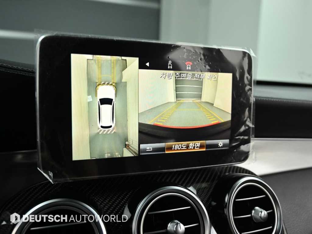 Mercedes-Benz GLC-Class — photo 15