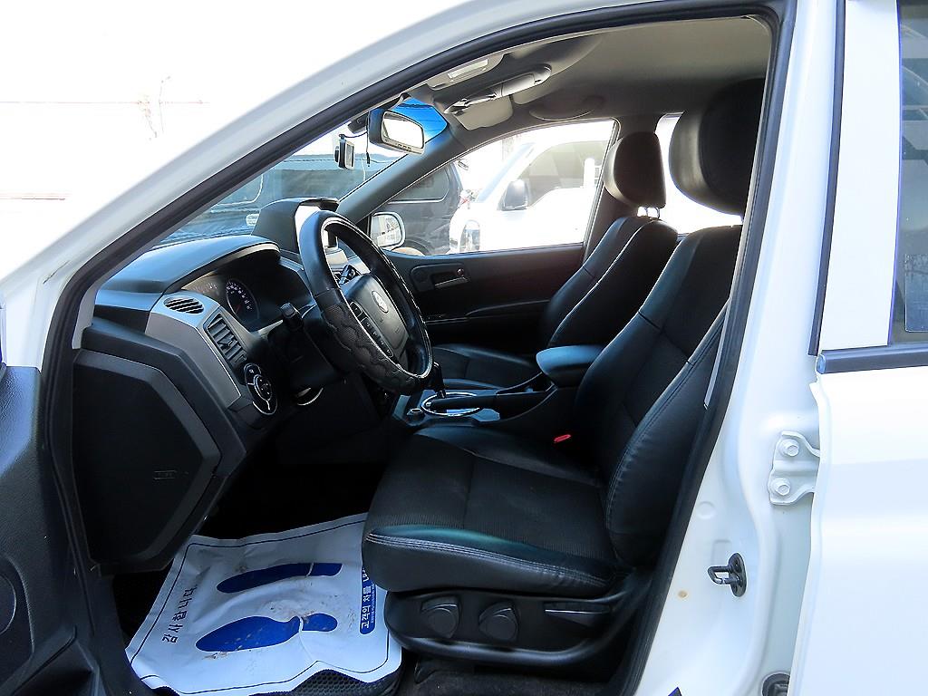 KGM KORANDO — photo 05