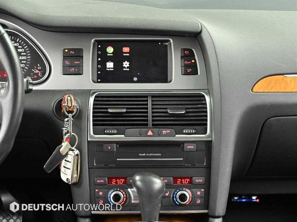Audi Q7 — photo 12