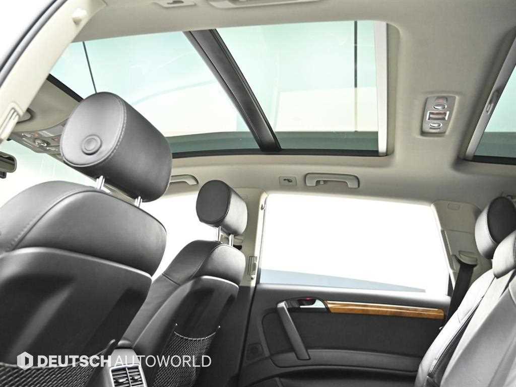 Audi Q7 — photo 15