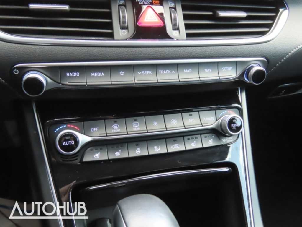 Hyundai Grandeur — photo 08