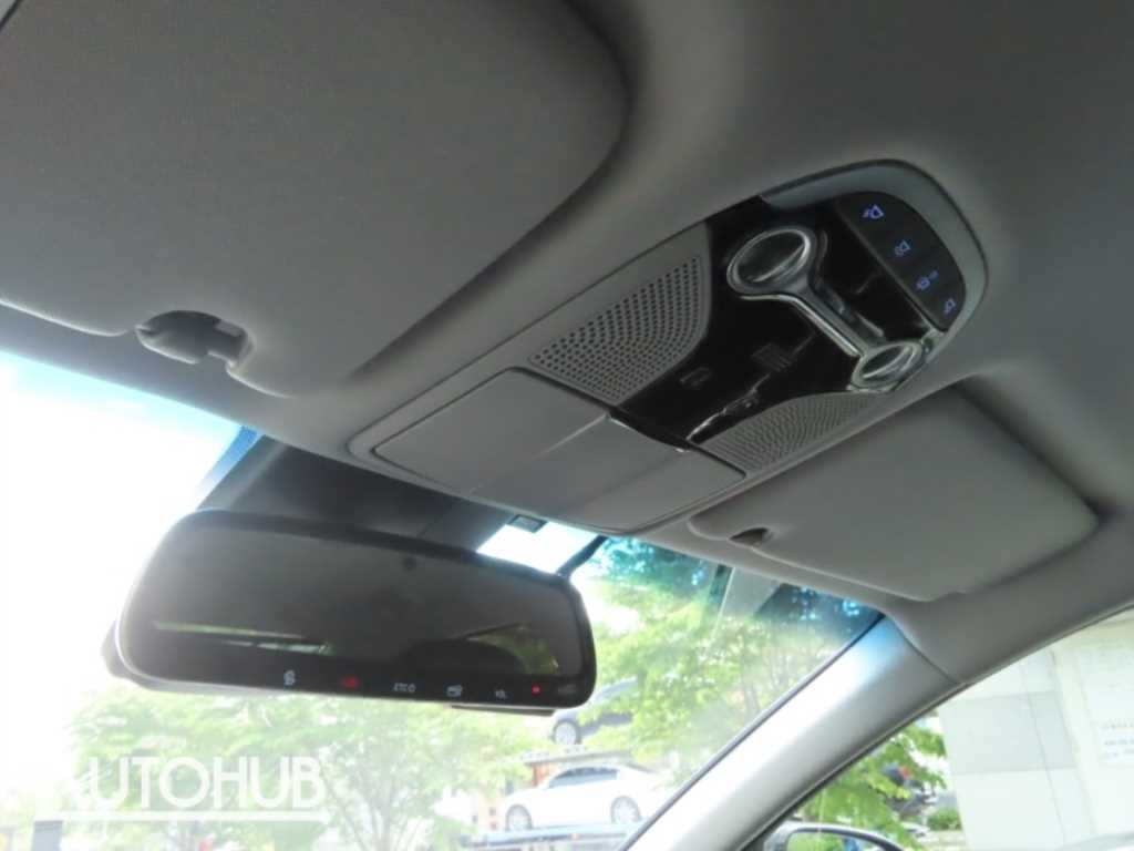 Hyundai Grandeur — photo 11