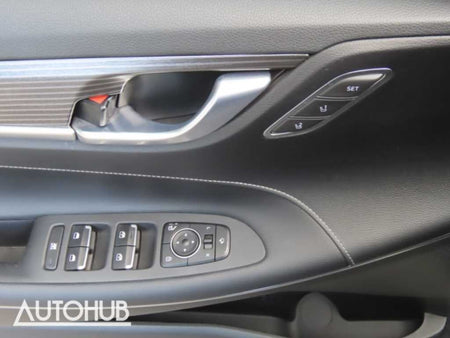 Hyundai Grandeur — photo 13