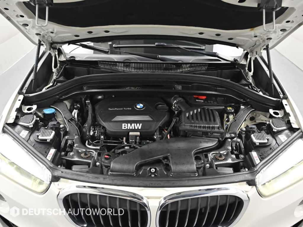 BMW X1 — photo 06