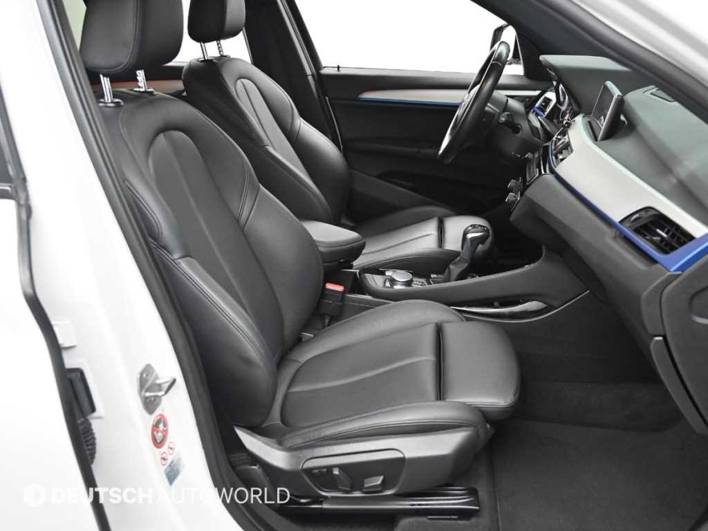 BMW X1 — photo 10