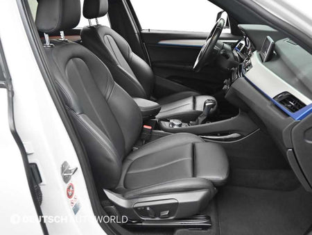 BMW X1 — photo 10