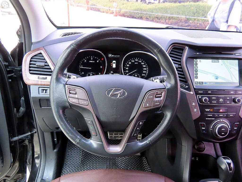 Hyundai Santafe — photo 08