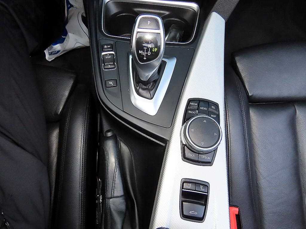 BMW 4-Series — photo 12