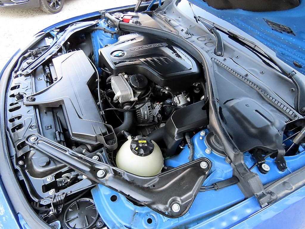 BMW 4-Series — photo 19