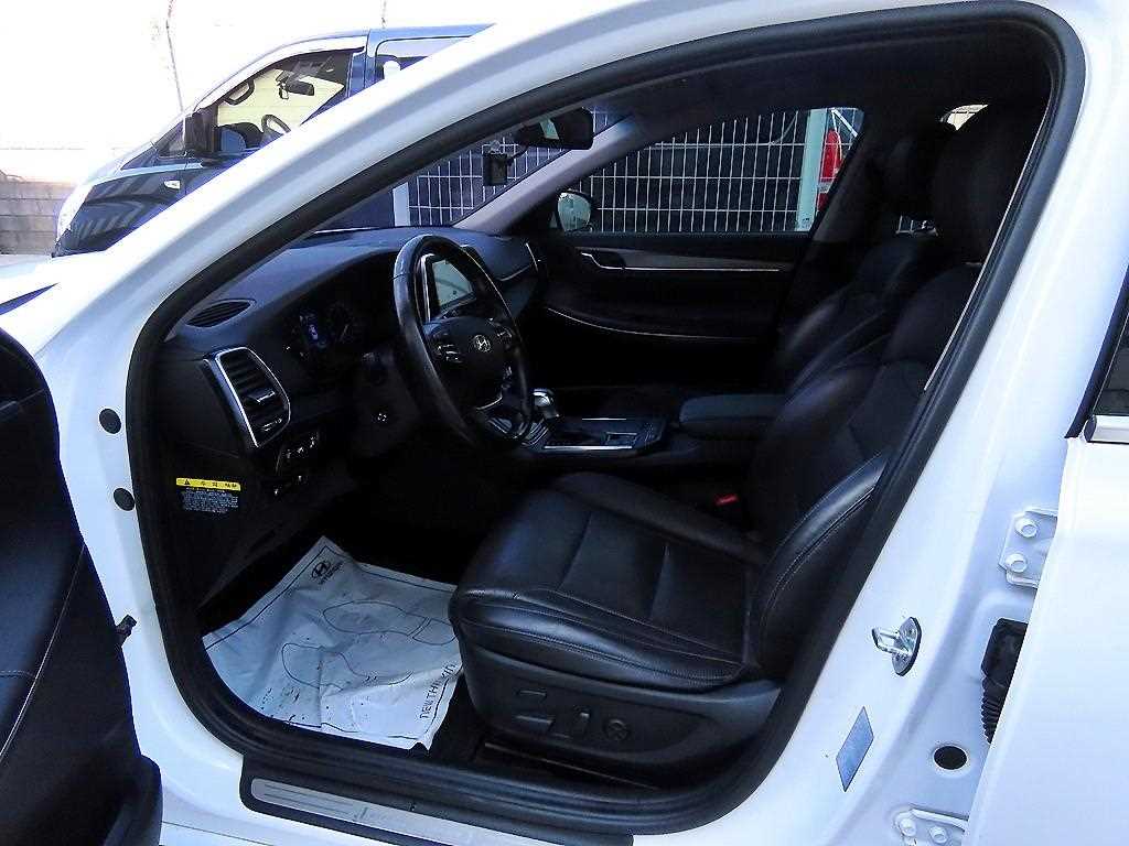 Hyundai Grandeur — photo 05