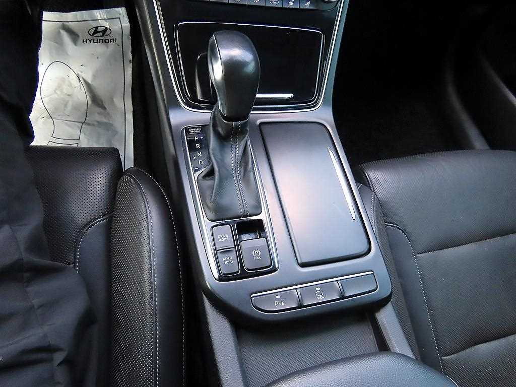 Hyundai Grandeur — photo 10