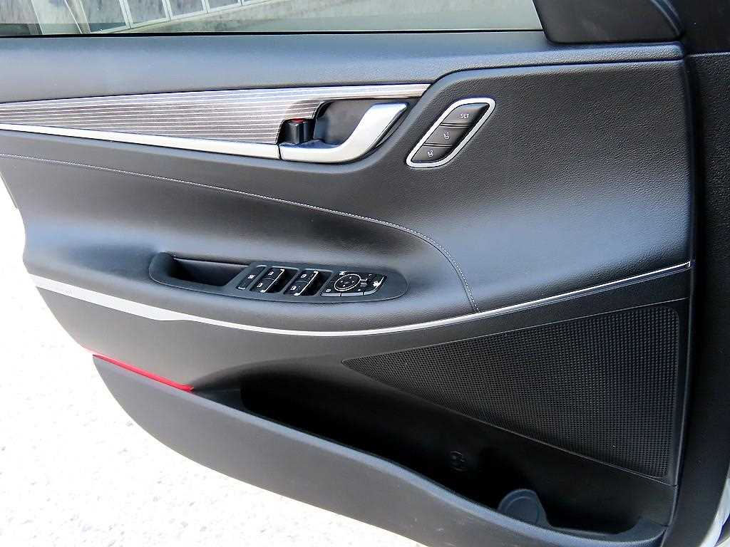 Hyundai Grandeur — photo 11
