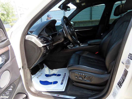 BMW X5 — photo 05