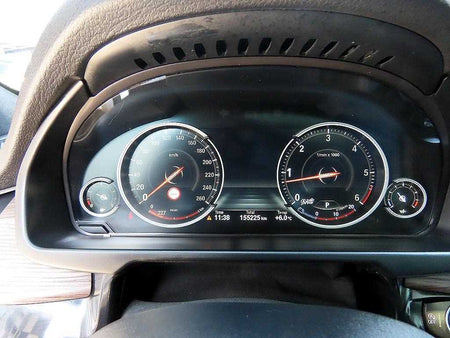 BMW X5 — photo 09