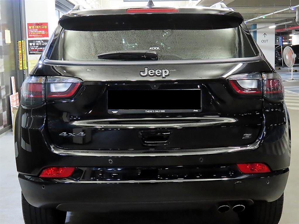 Jeep Compass — photo 05