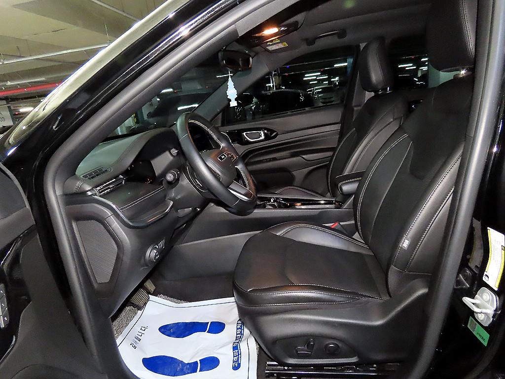 Jeep Compass — photo 06