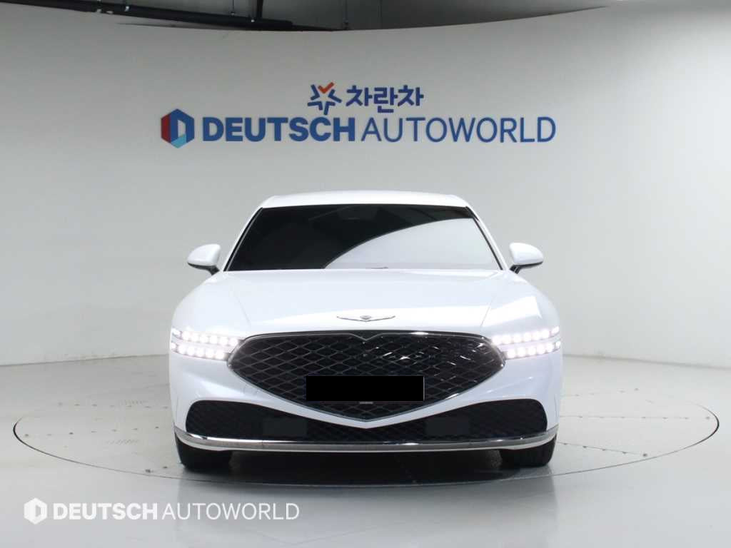 Genesis G90 — photo 03