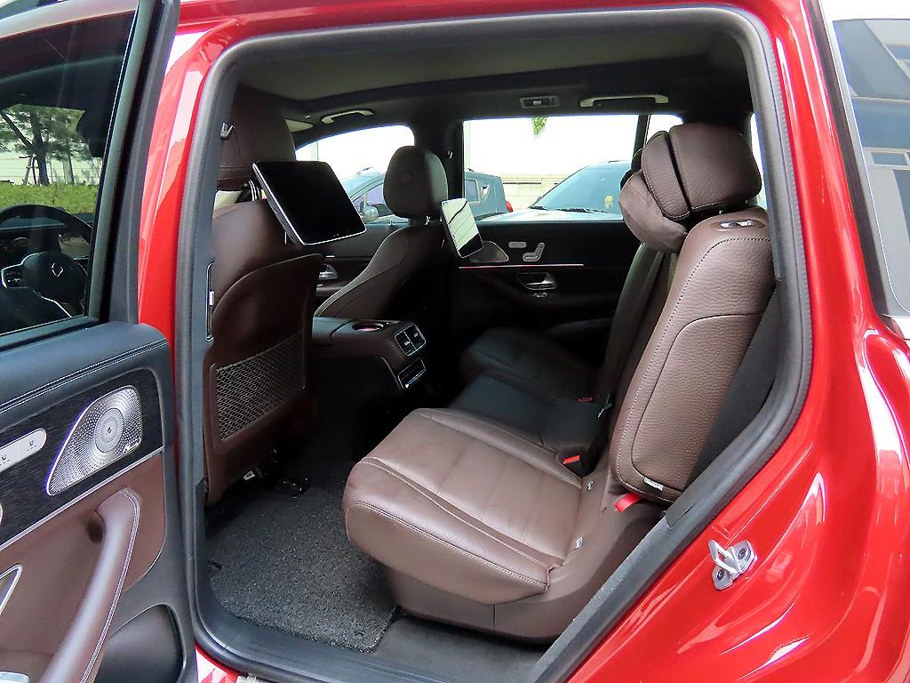 Mercedes-Benz GLS-Class — photo 06