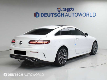 Mercedes-Benz E-Class — photo 02