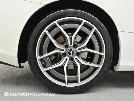 Mercedes-Benz E-Class — photo 05