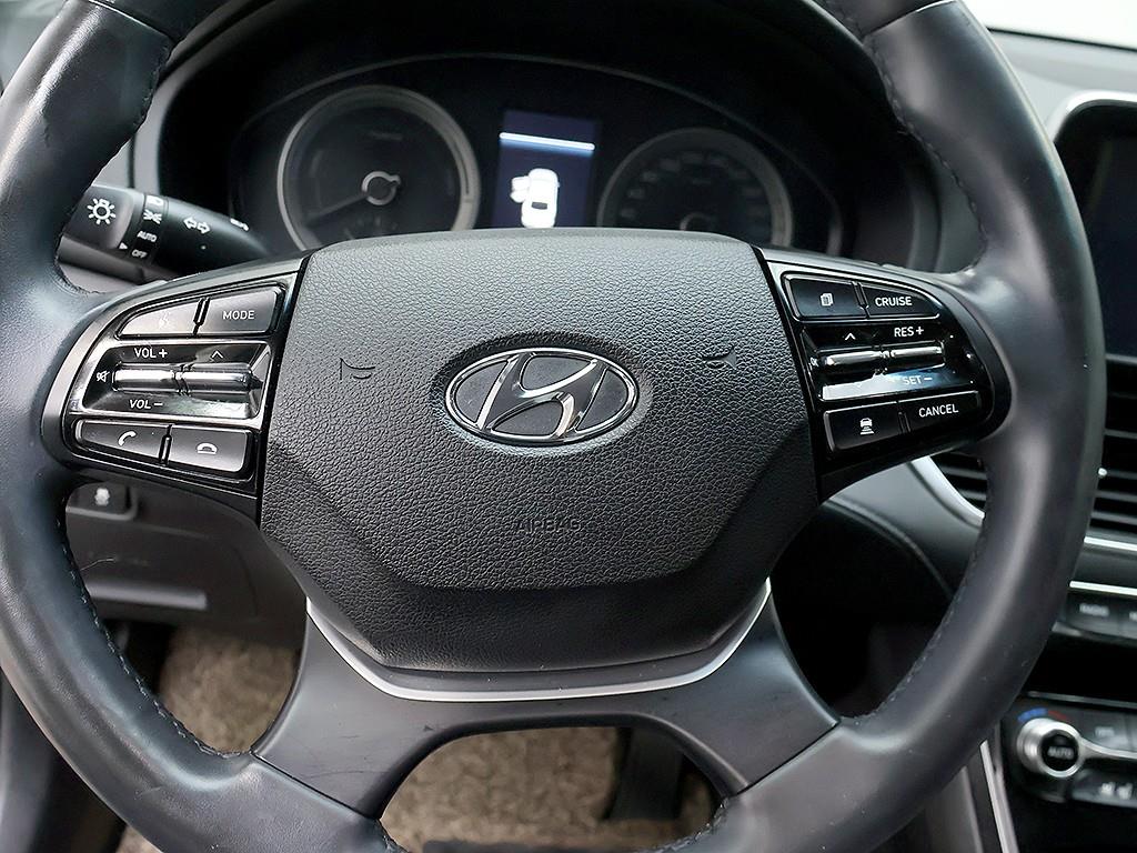 Hyundai Grandeur — photo 13