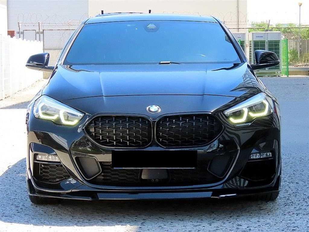 BMW 2-Series — photo 01