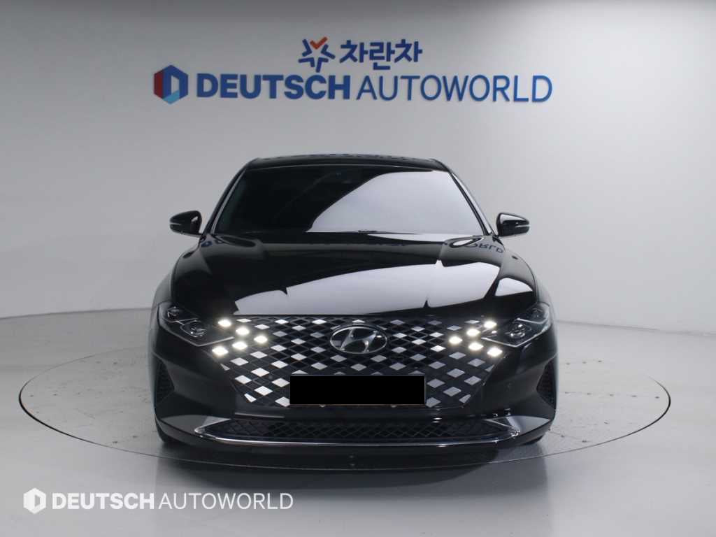 Hyundai Grandeur — photo 03
