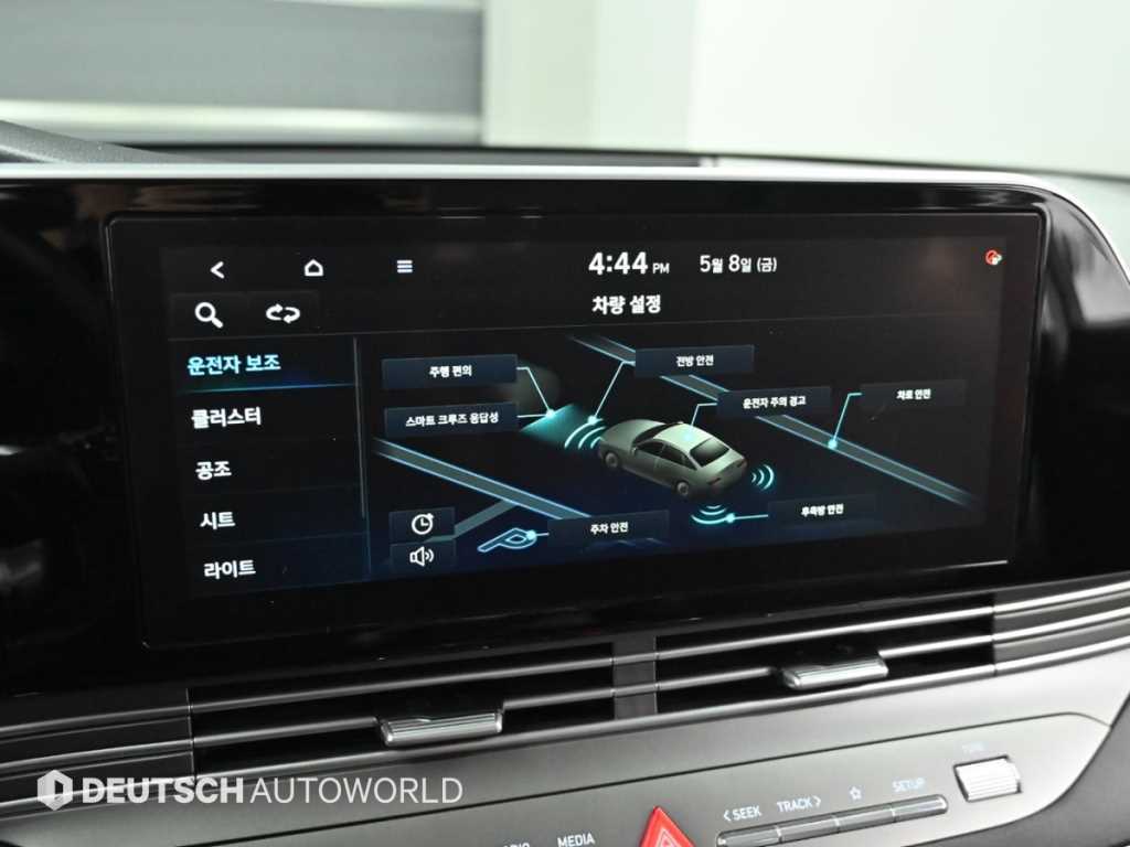 Hyundai Grandeur — photo 17