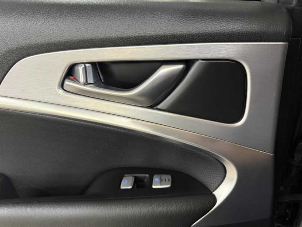 Genesis G70 — photo 17