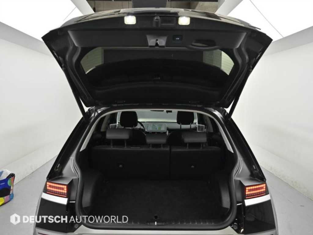 Hyundai Ioniq5 — photo 19