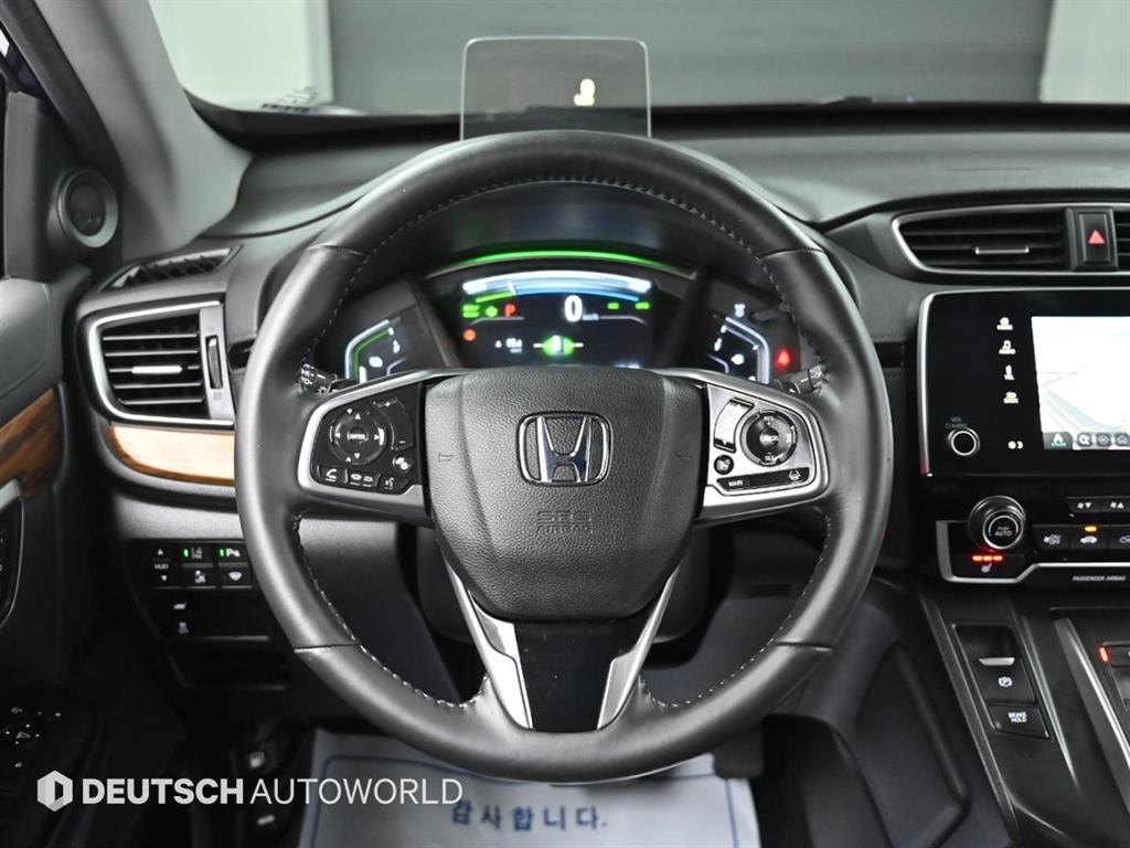 Honda CR-V — photo 13