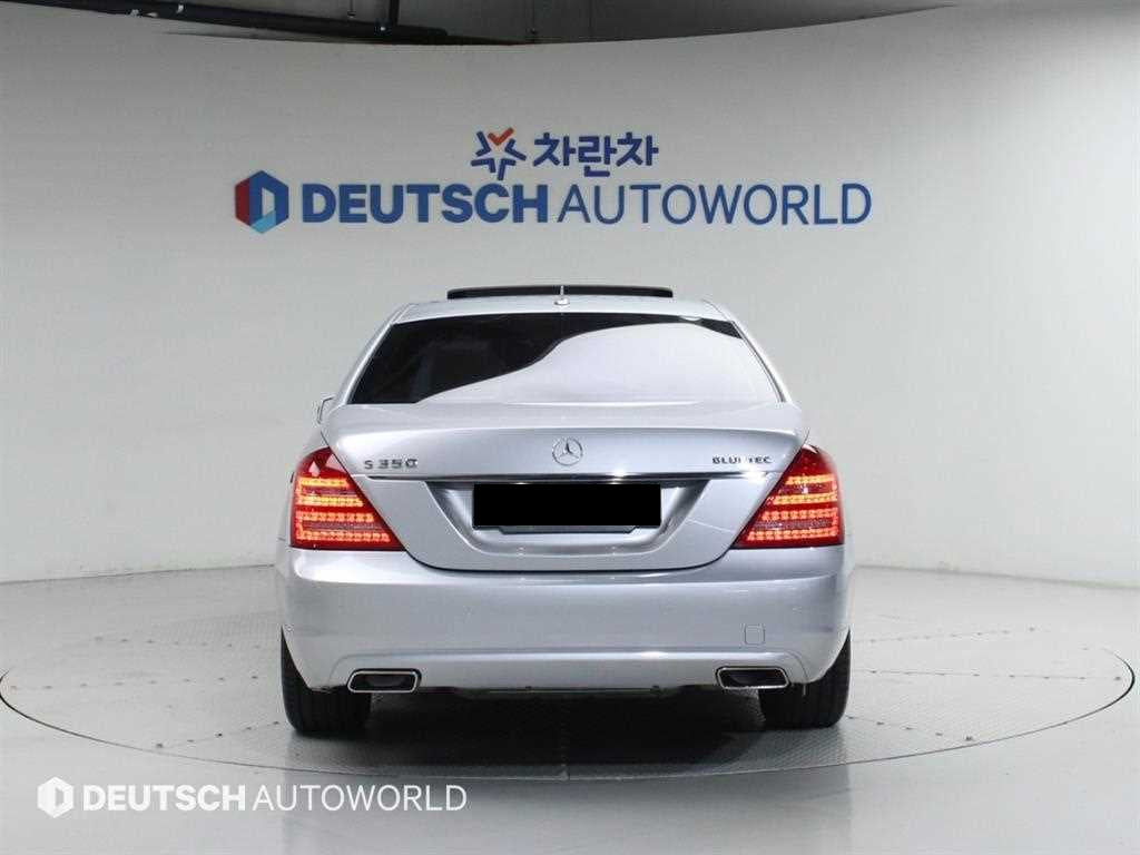 Mercedes-Benz S-Class — photo 04