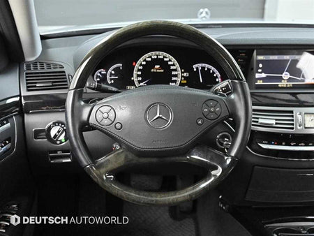 Mercedes-Benz S-Class — photo 13