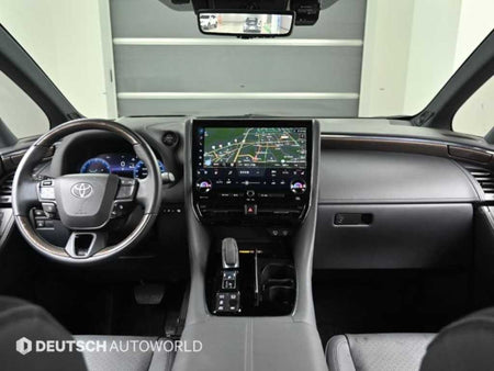 Toyota Alphard — photo 07