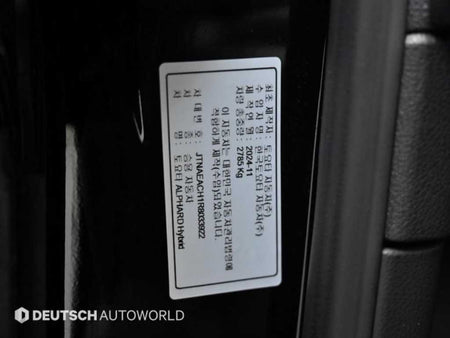 Toyota Alphard — photo 20