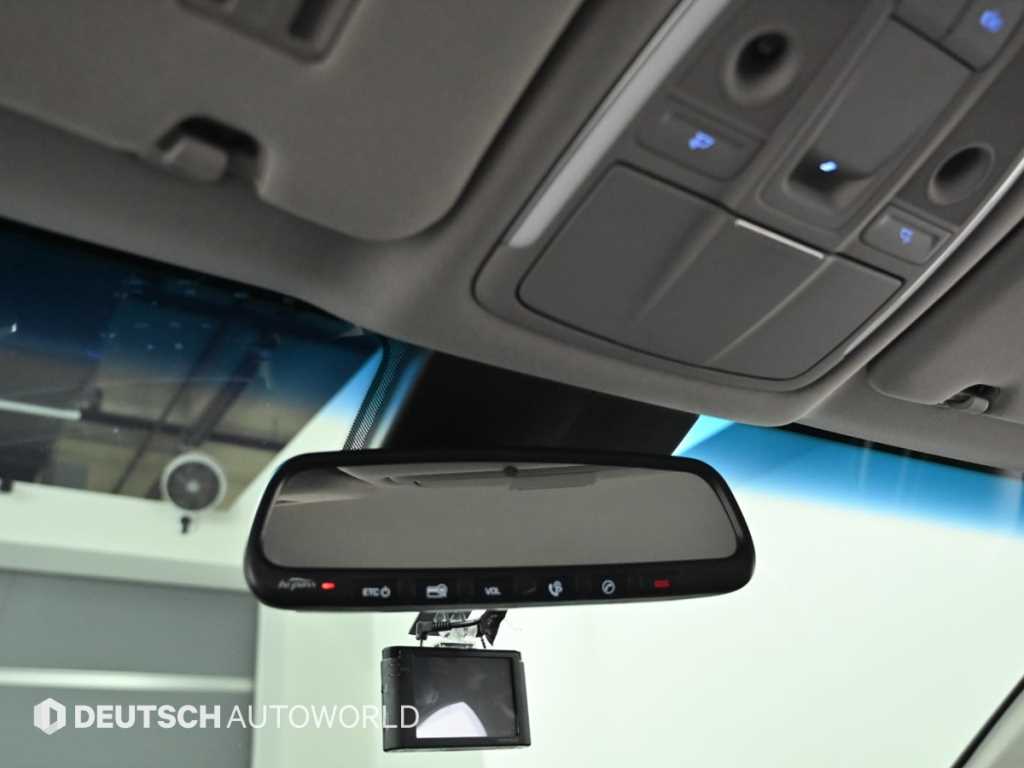 Hyundai Genesis — photo 19