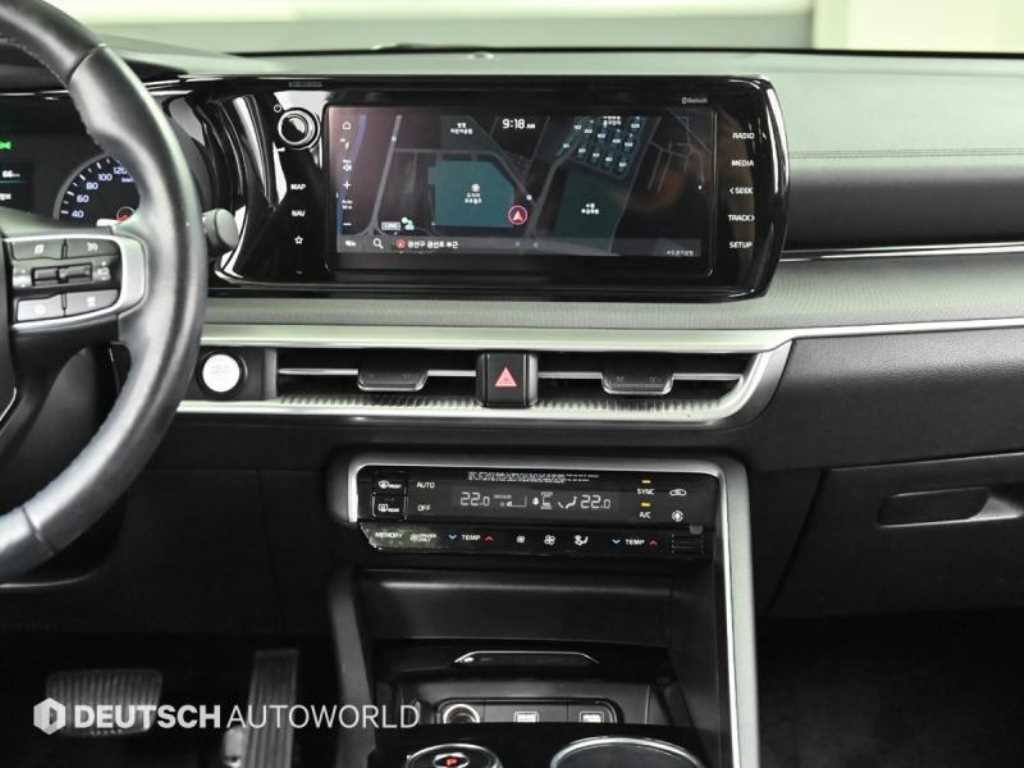 Kia K5 — photo 14